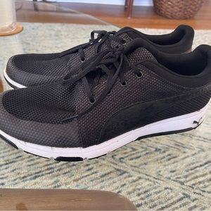 Mens Puma Spikeless Golf Shoes